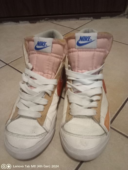 Adidași Nike blazer