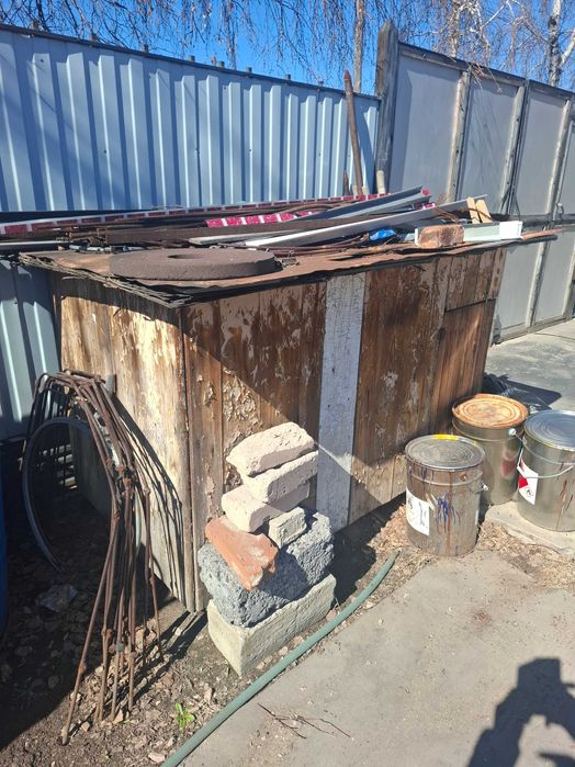 Отдам даром. Собачья будка.