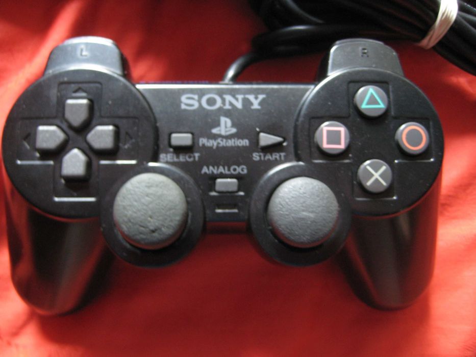 Playstation 2 Slim комплект с четири игри