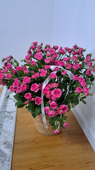 Свежые цветы . Большые.