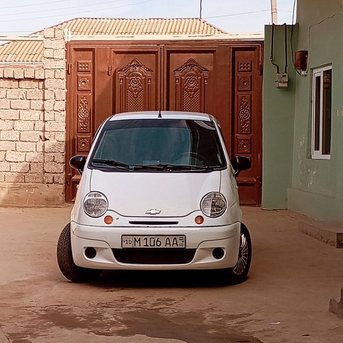 Barakali moshina minadiganlar bolsa kelishtrib beraman mazaqilib minsi