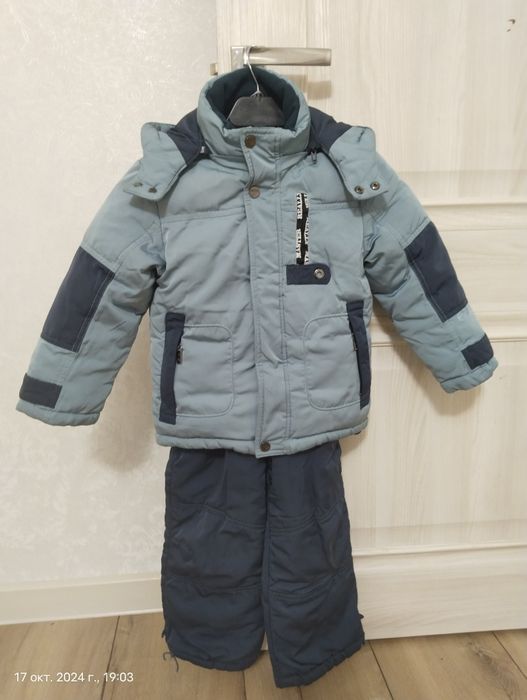 Продаю комбинезон зимний
