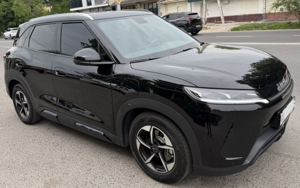 BYD  Yuan UP 2026 Tozza SROCHNA Sotiladi