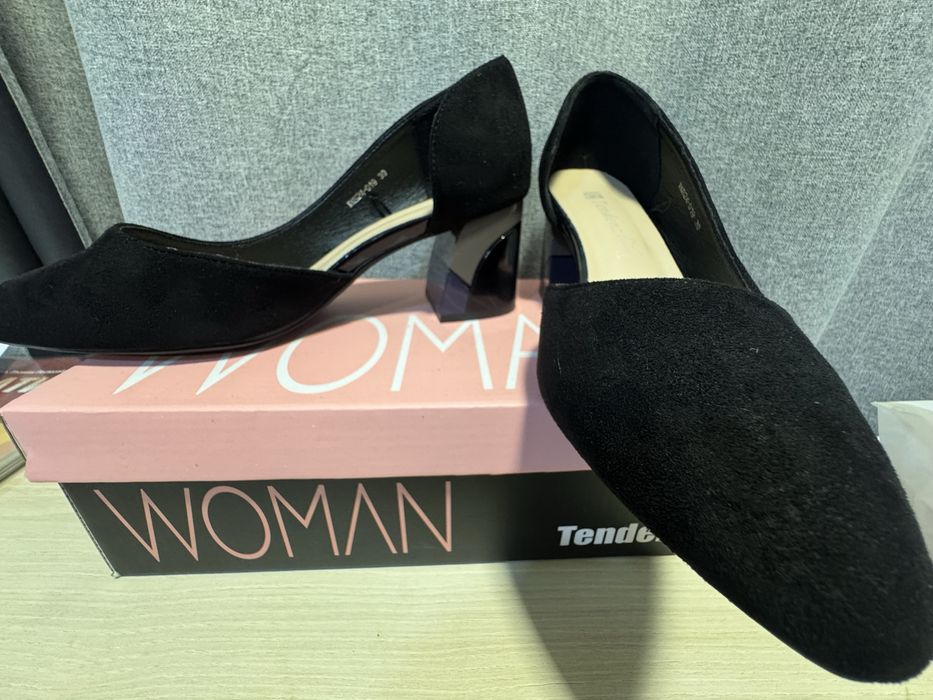 Дамски обувки 39 номер