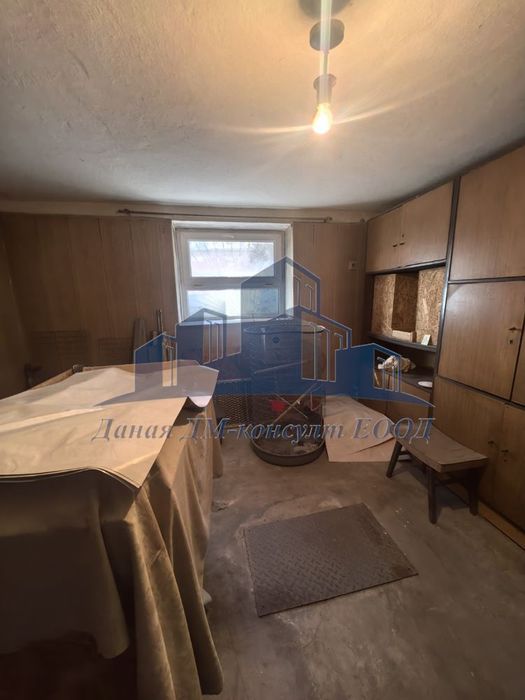 Продава се Етаж от къща в Шумен, Военно училище - 80 кв.м за 1594 €/кв.м - Снимка #7