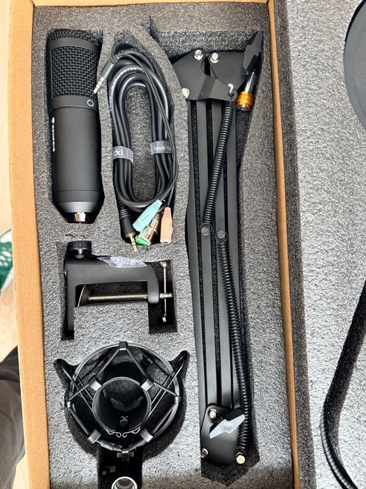 Микрофон Genesis Radium 300 STUDIO XLR, Електретен кондензатор