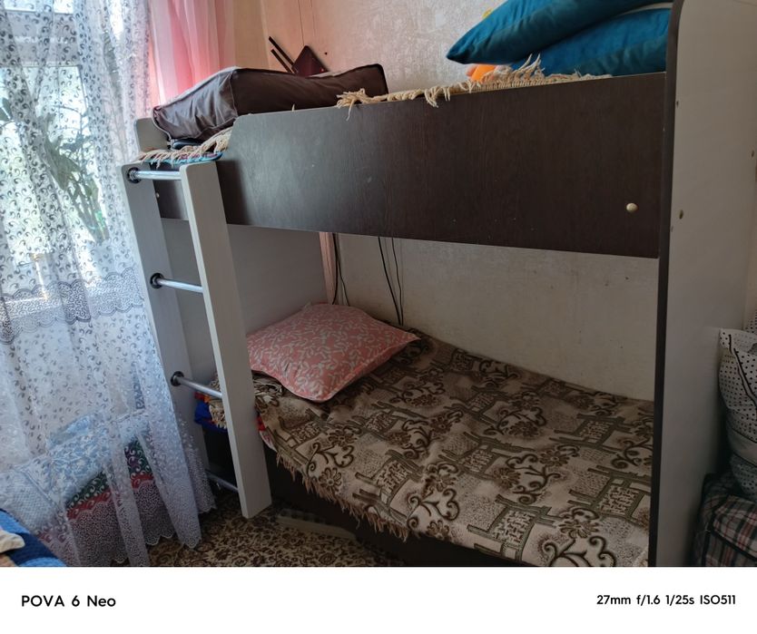 Двухярусная кровать