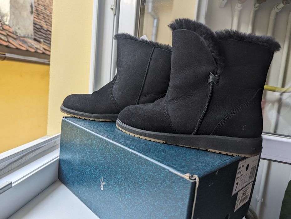 Botine EMU, marime 38