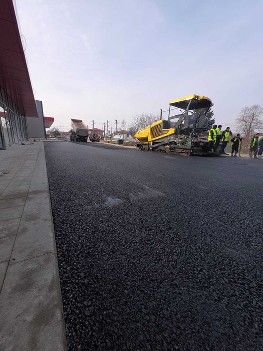 Asfaltări drumuri și parcări | Terasări | Lucrări complete