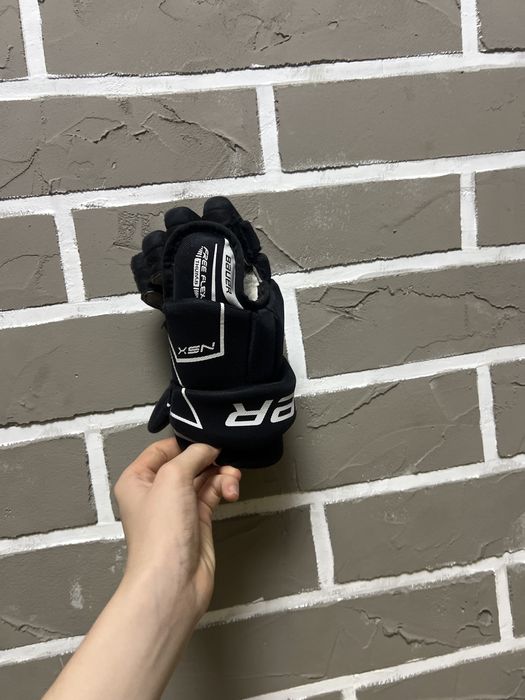 Перчатки краги хоккейные