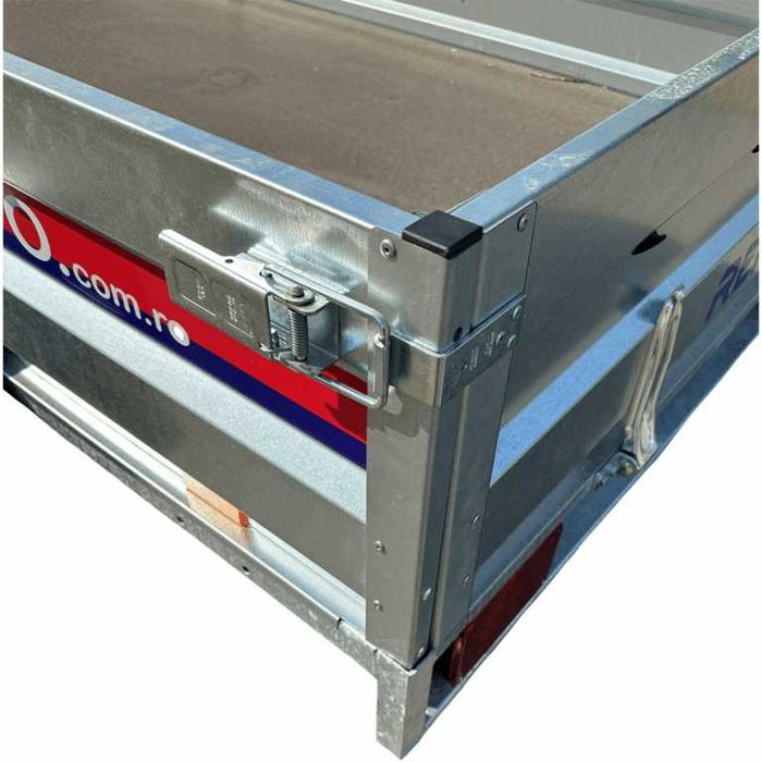 Remorca REPO QRDS 2600 x 1350 x 390 mm dublu ax 750 kg