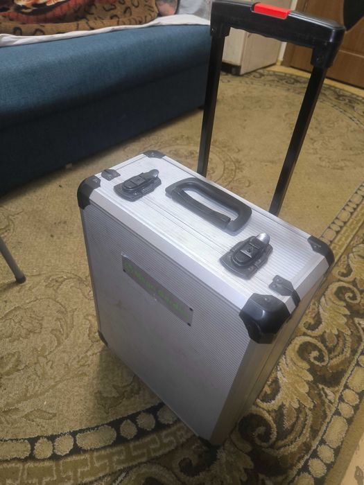 Scule de mana, tubulare chei