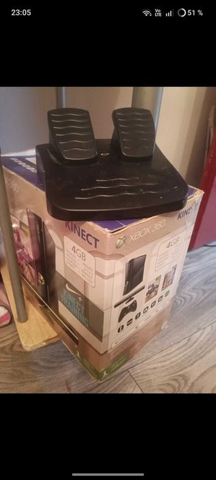 Xbox 360° Kinect 4 Gb +11 jocuri cadou