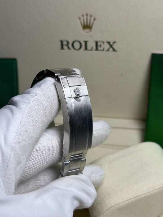 Часовник Rolex Starbucks