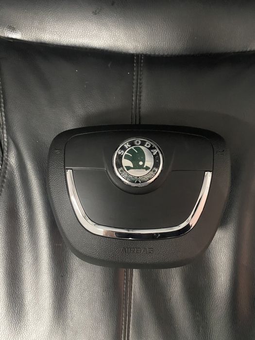 Skoda аербег, airbag Капачка