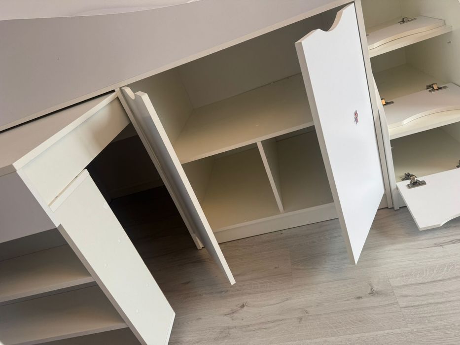 Pat copii + dulapior+ birou+ saltea 0.7m/ 1.6m