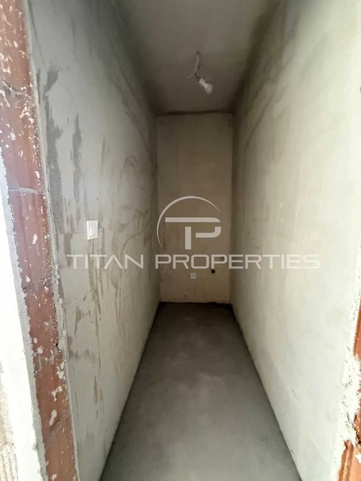 Продава се Тристаен апартамент в Пловдив, Беломорски - 107 кв.м за 787 €/кв.м - Снимка #7