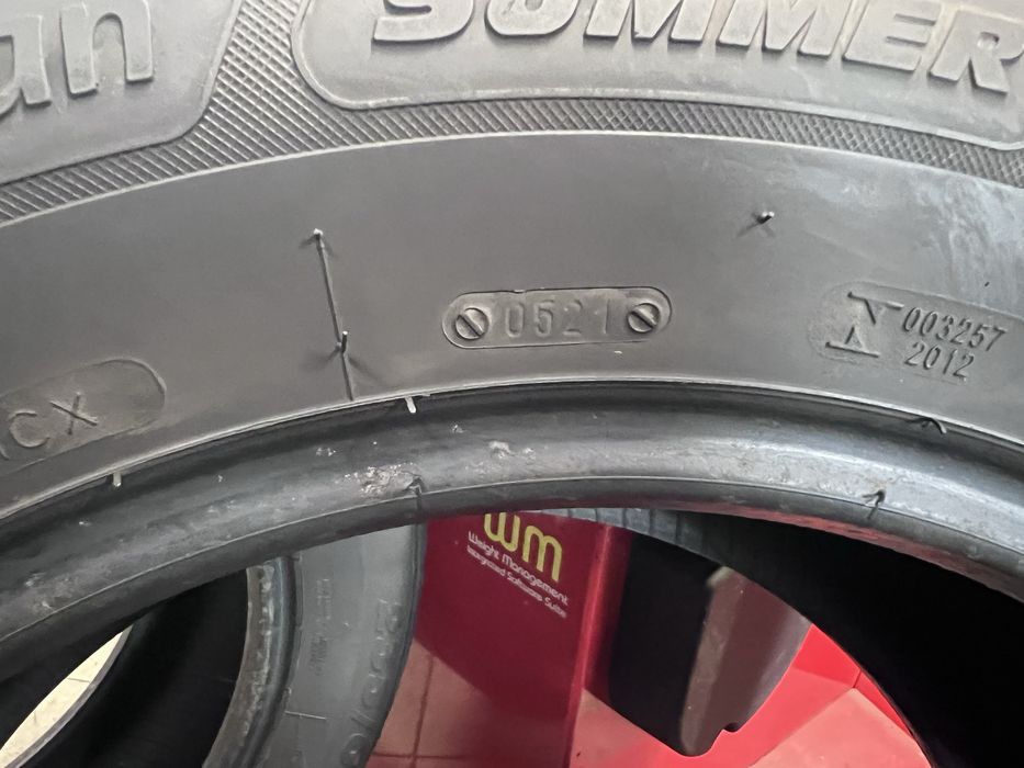 Всесезонни етни гуми 235/60 R18 Kormoran