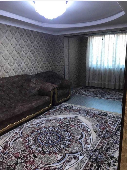 Квартира ижарага берилади 3 хонали Согдиана Париж олдида.