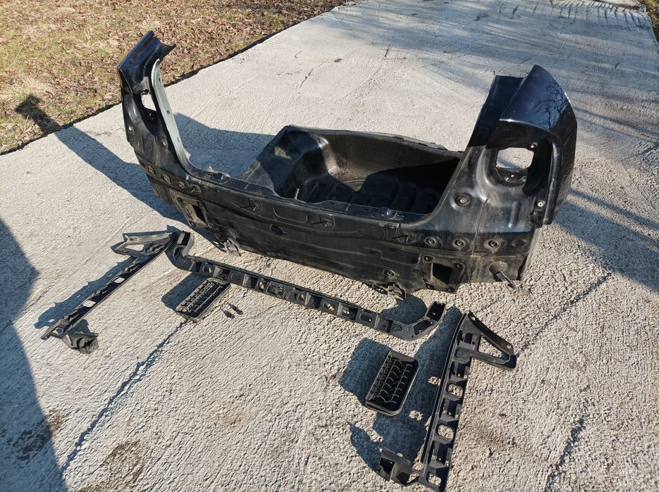 Panou fusta spate cu locas roată de rezervă Vw Passat B6 berlina