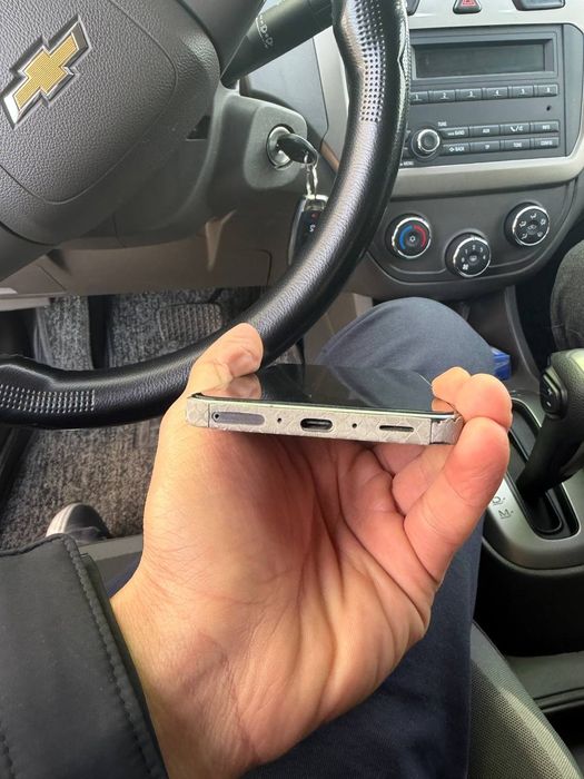 Samsung a56 5G sotiladi srocna