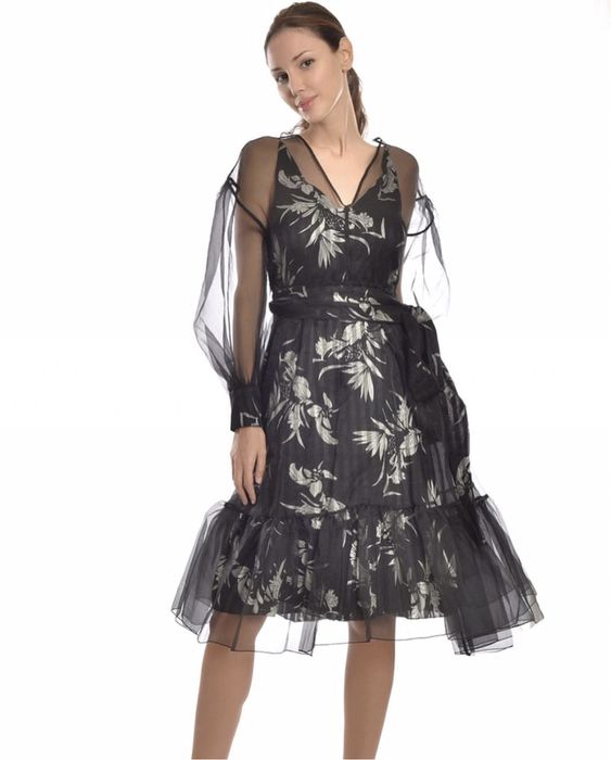 Продам платье из органзы