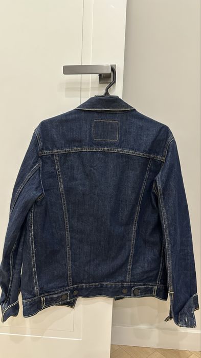 Джисовая куртка