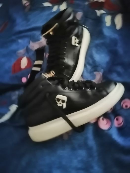 Adidași Karl mărimea 41.