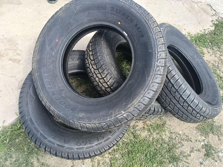 Продам шины новые...