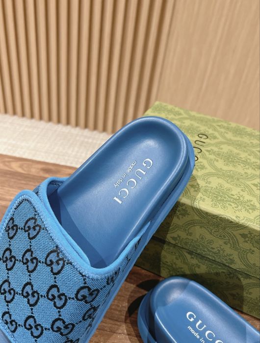 Papuci gucci premium