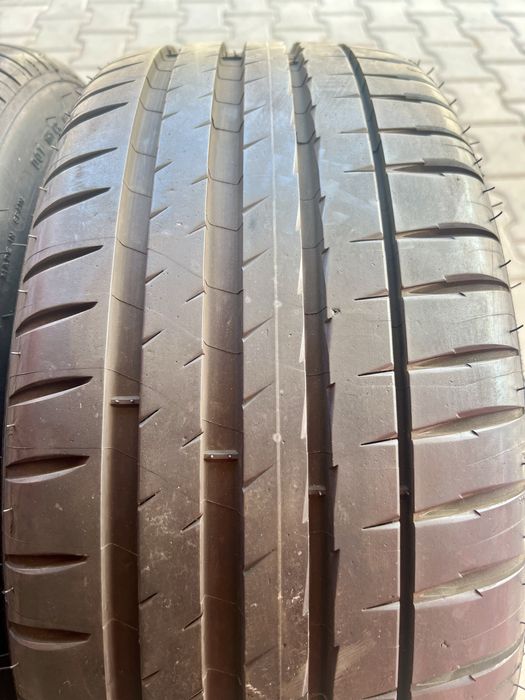 Летни Гуми 225/40/18 MICHELIN Pilot Sport 4 ДОТ: 4023 КАТО НОВИ