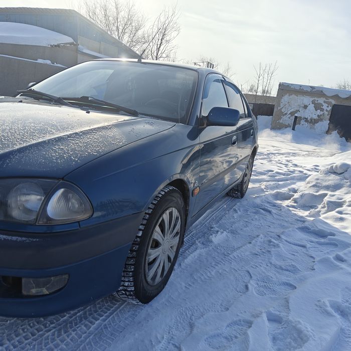 Продам Тойота Авенсис