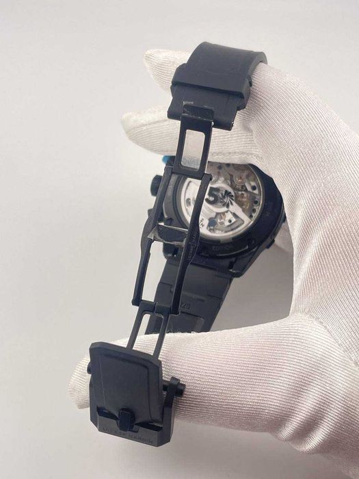 Часы Ulysse Nardin Diver Chronograph