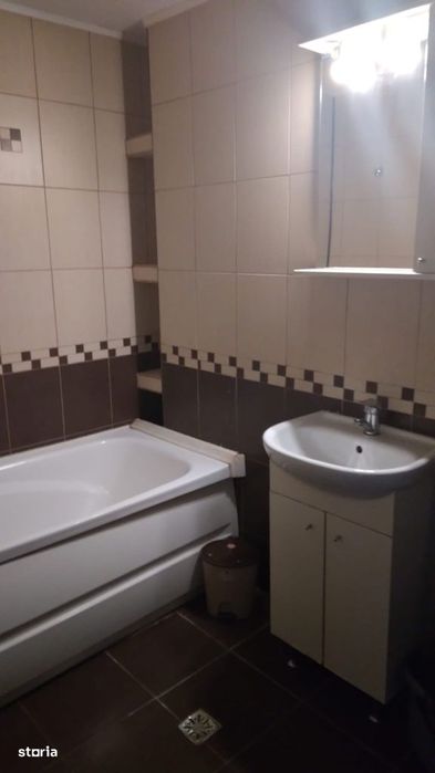 Vitan Mall Metrou Mihai Bravu,CENTRALA bl.2019 MIXT,et.4/9 DECOMANDATA