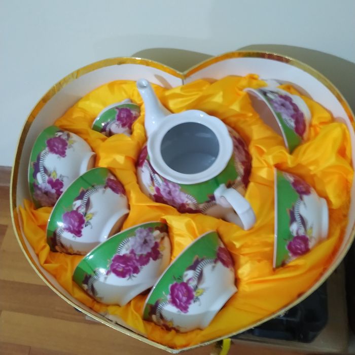 Чайный сервиз.новый