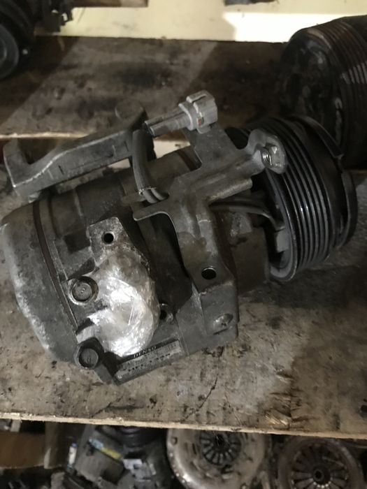 Компресор климатик тойота 1.6 Toyota 1.6i