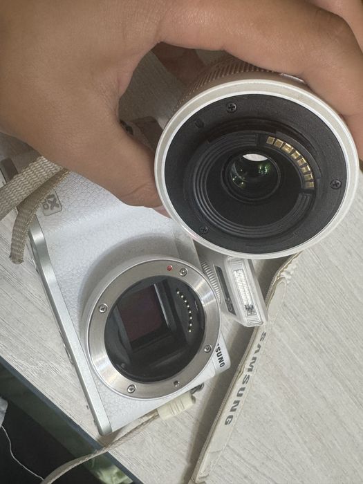 Samsung nx300 проф-фотоаппарат