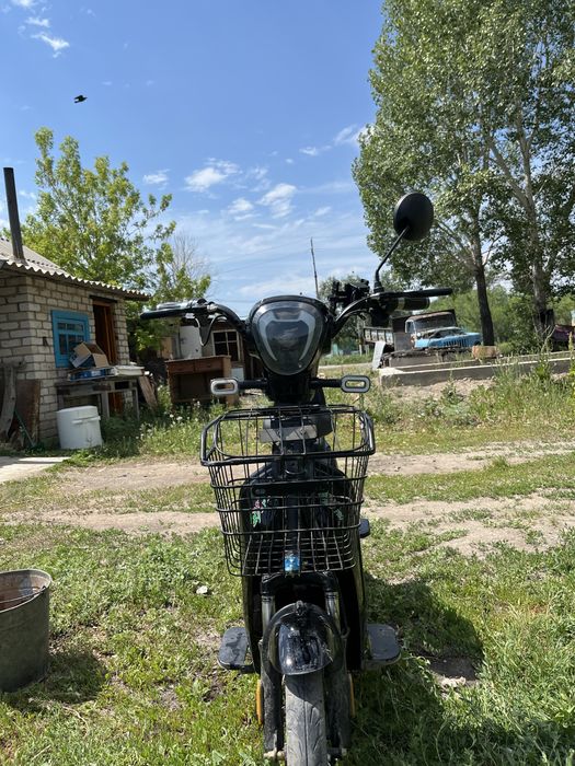 Скутер ск8 про все работает