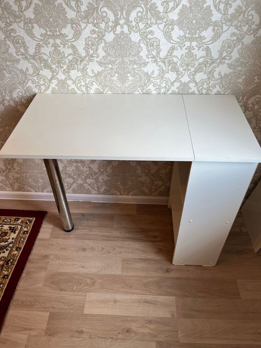 Кампьютерный стол