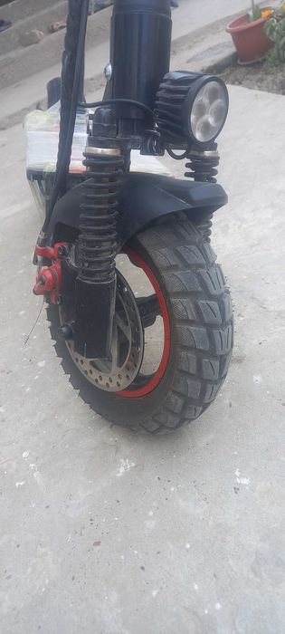 Elektrosamokat KugoKirin