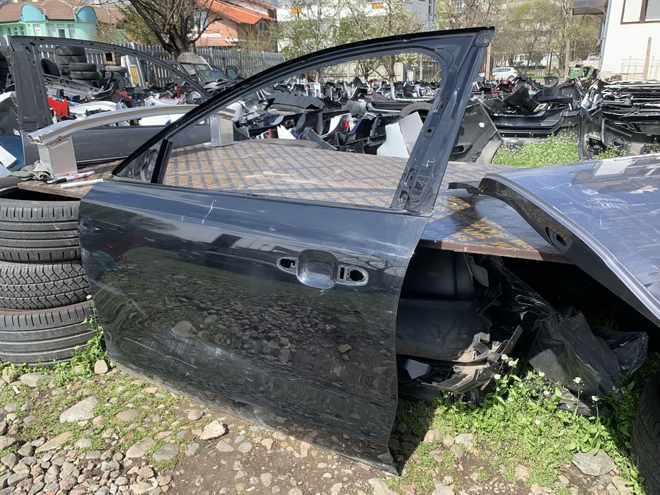 Врата Ford Focus MK4