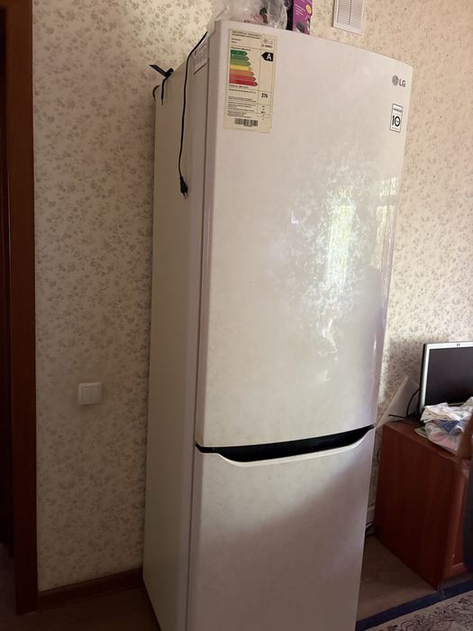 Холодильник lg б/у