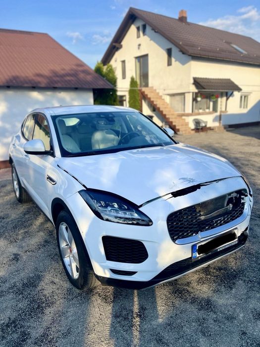 Jaguar E-pace 4x4 diesel 30000 km avariat, AVARIATE