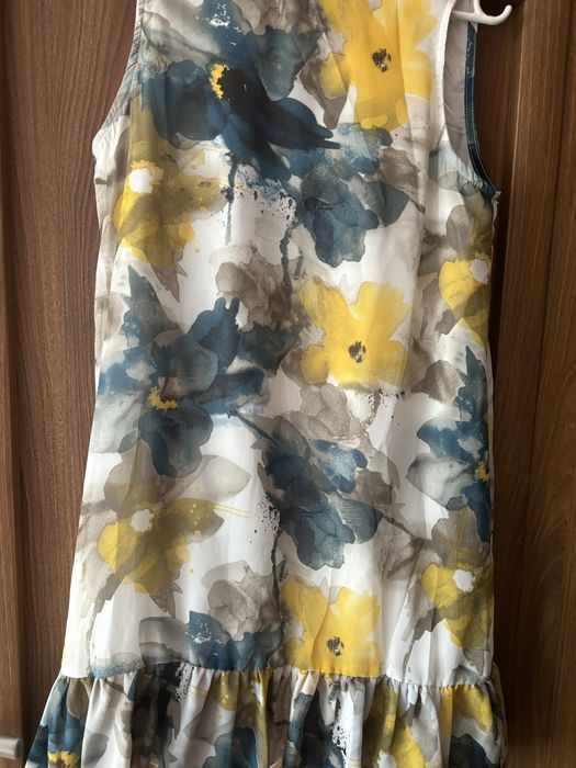 Рокля от ефирна материя