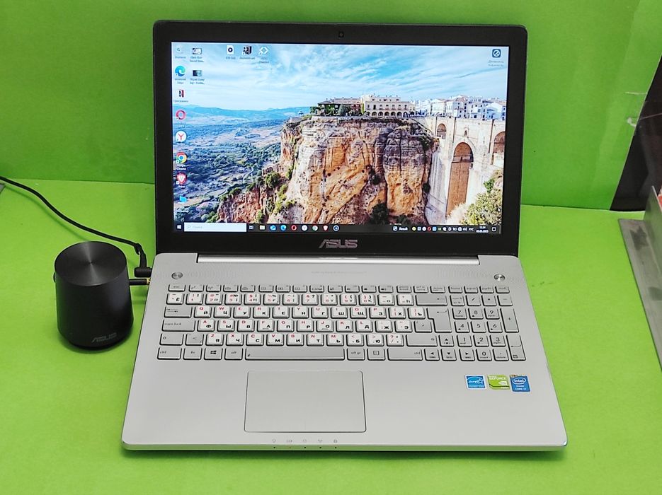 Ноутбук элитный Asus N550JV  металлический корпус