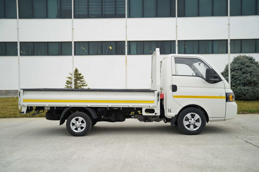 Мини-грузовик модель – JAC X200 (бортовой) UAT-W5082-X200.01