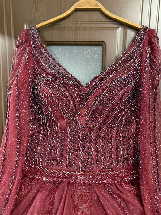 Официална рокля за Къна