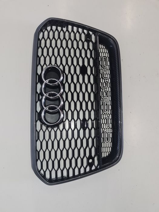 Grila radiator AUDI A6 C7 /cod-4G0853037 / an- 2010-2014 Carbon OEM