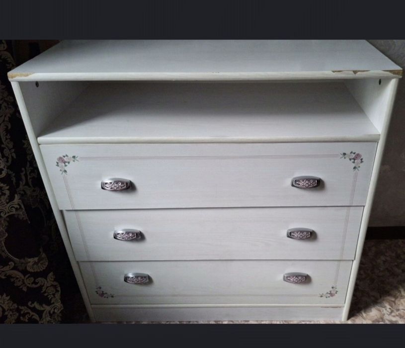 Продам Шкаф и Комод