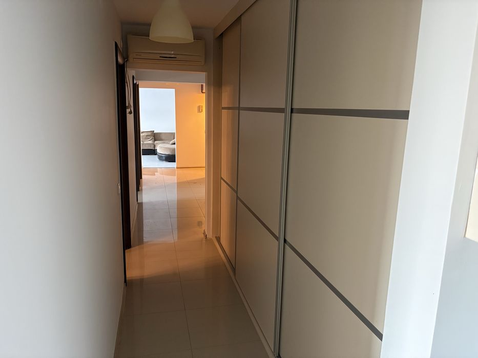 Apartament 4 camere